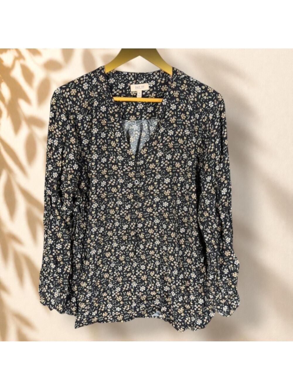 Per Se Blouse Women 3X Plus Black Floral V-Neck 1/2 Button Long Sleeve Rayon